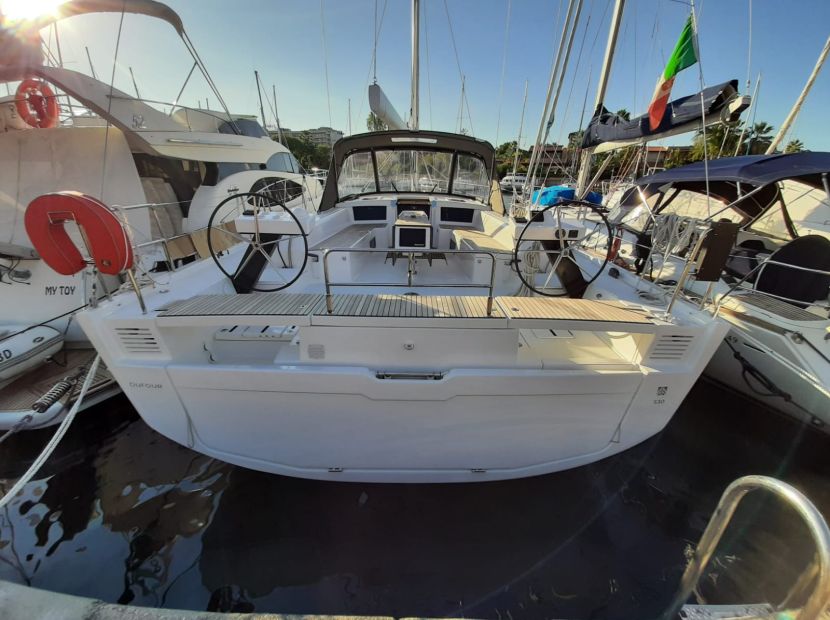 DUFOUR 530 Grand Large Albus