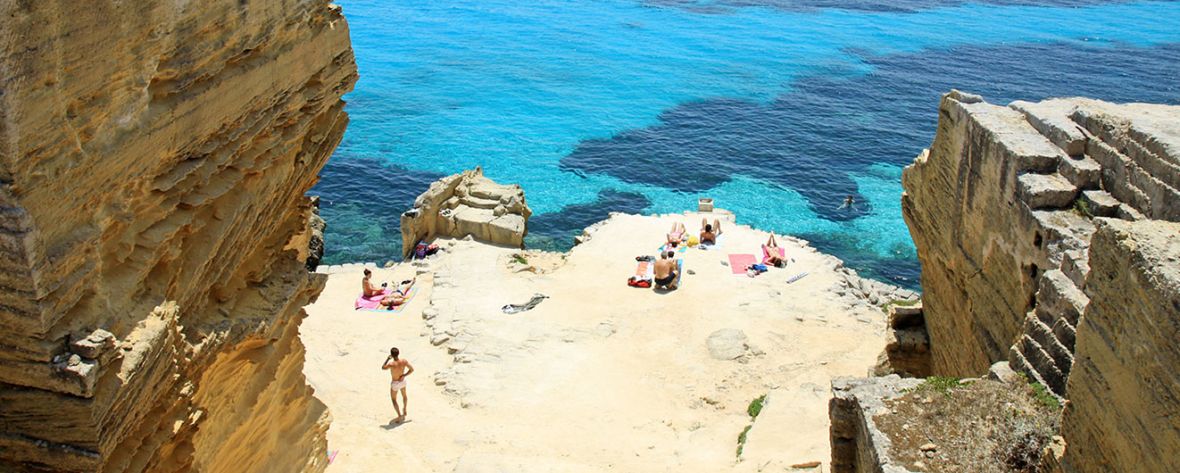 Favignana – rušný ostrov s živou atmosférou Favignana – rušný ostrov s živou atmosférou