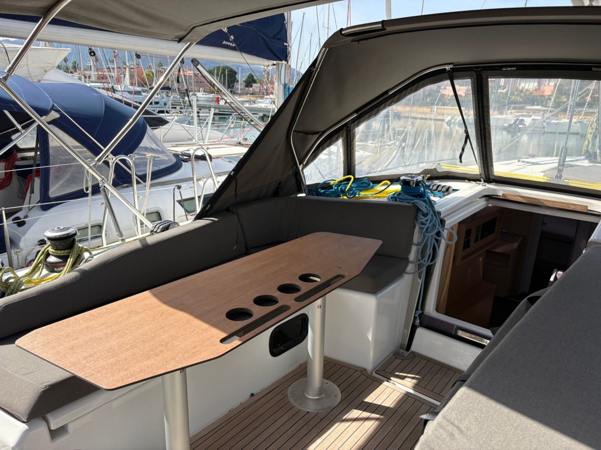 DUFOUR 48 Salima